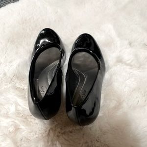 Black patent heels